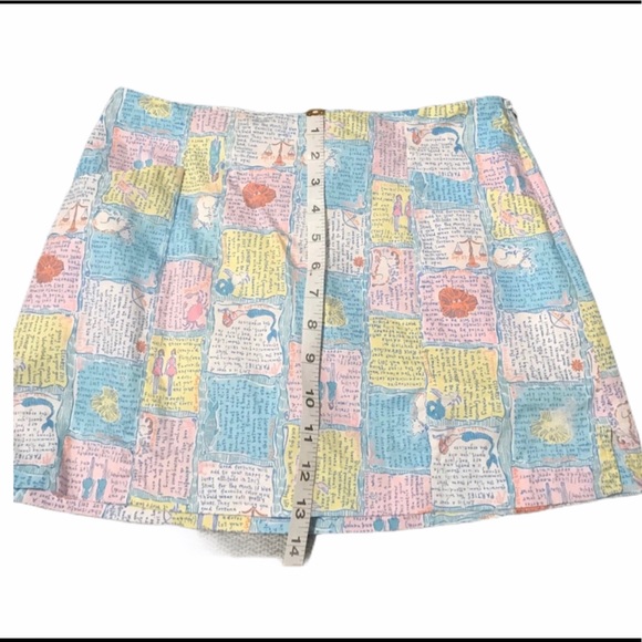 LILLY PULITZER SHORT SKIRT SIZE 0 - Picture 2 of 4